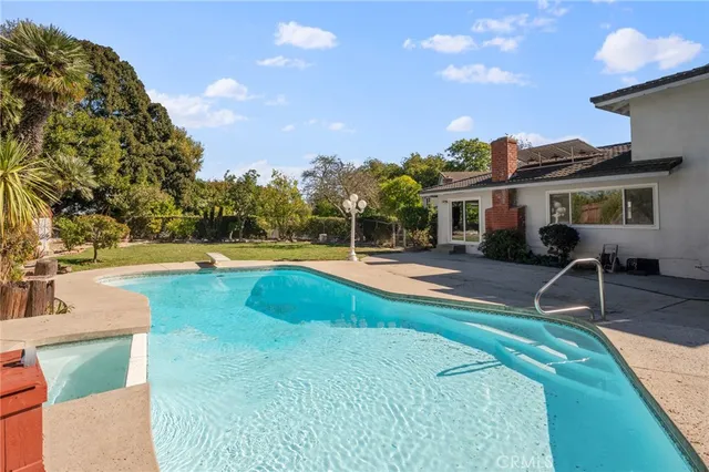 $1,795,000 | 5601 Whitecliff Drive, Rancho Palos Verdes, CA 90275