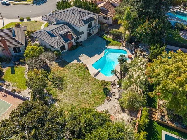 $1,795,000 | 5601 Whitecliff Drive, Rancho Palos Verdes, CA 90275