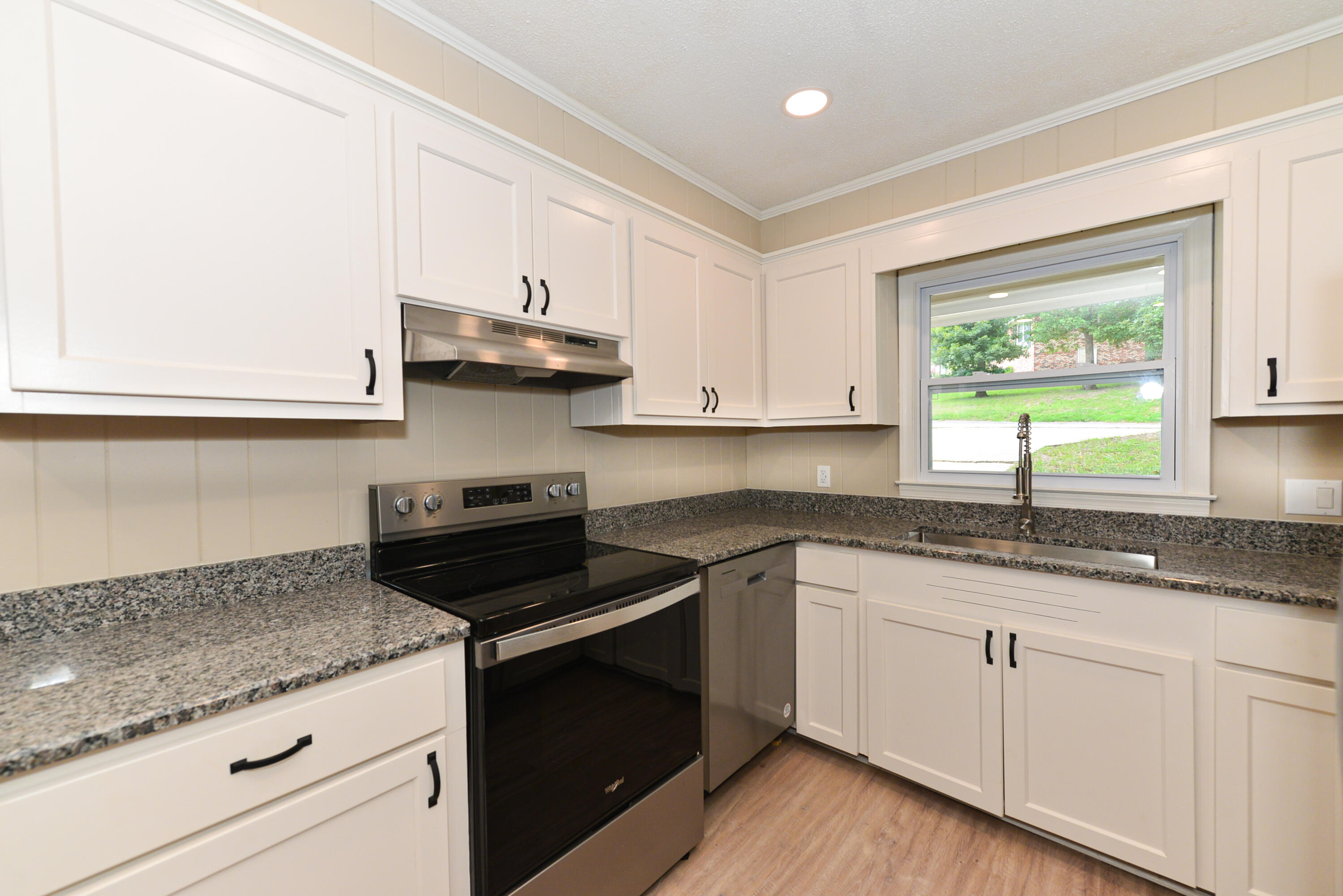 4 Valleybrook Court Sumter, SC 29154 - Photo 4 of 26
