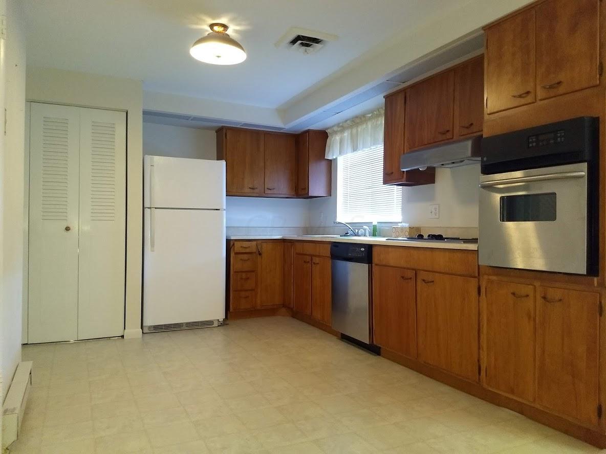 3017 East High Street Springfield, OH 45505 - Photo 6 of 14