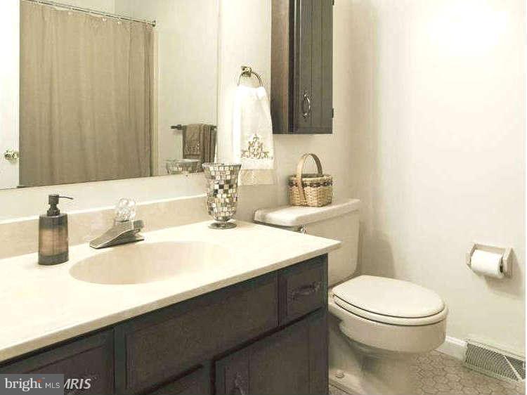 19707 Old York Road White Hall, MD 21161 - Photo 13 of 29 Bath