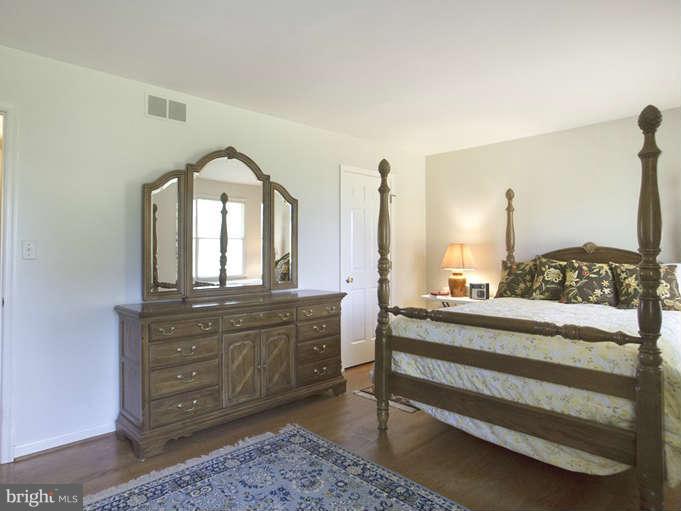 19707 Old York Road White Hall, MD 21161 - Photo 15 of 29 Bedroom (Master)