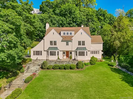 $3,495,000 | 51 Avon Road, Bronxville, NY 10708