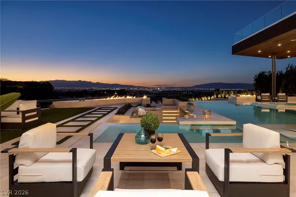 $11,950,000 | 19 Boulderback Drive, Henderson, NV 89012
