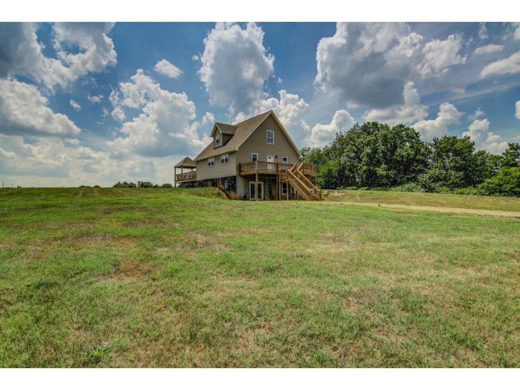 290 Riverside Road Bluff City, TN 37618 - Photo 4 of 23 Photo 4