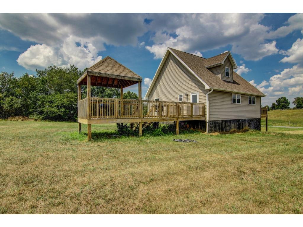 290 Riverside Road Bluff City, TN 37618 - Photo 7 of 23 Photo 7