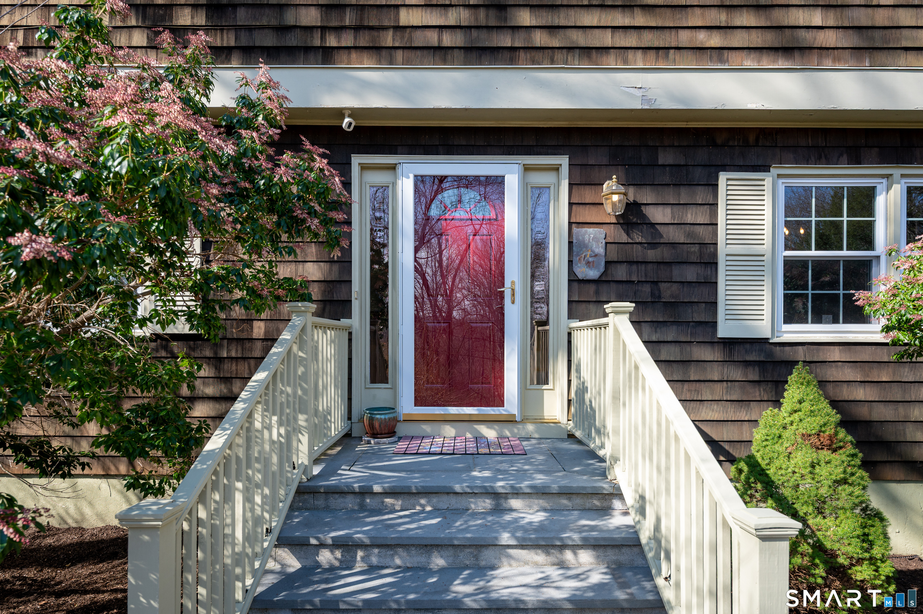 87 Fulling Mill Lane Ridgefield, CT 06877 - Photo 2 of 37