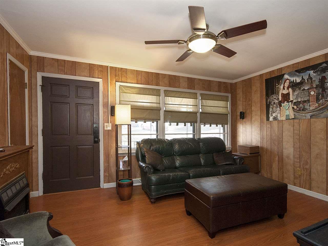 129 Blue Ridge Drive Fountain Inn, SC 29644 - Photo 4 of 22 Gallery Image 4