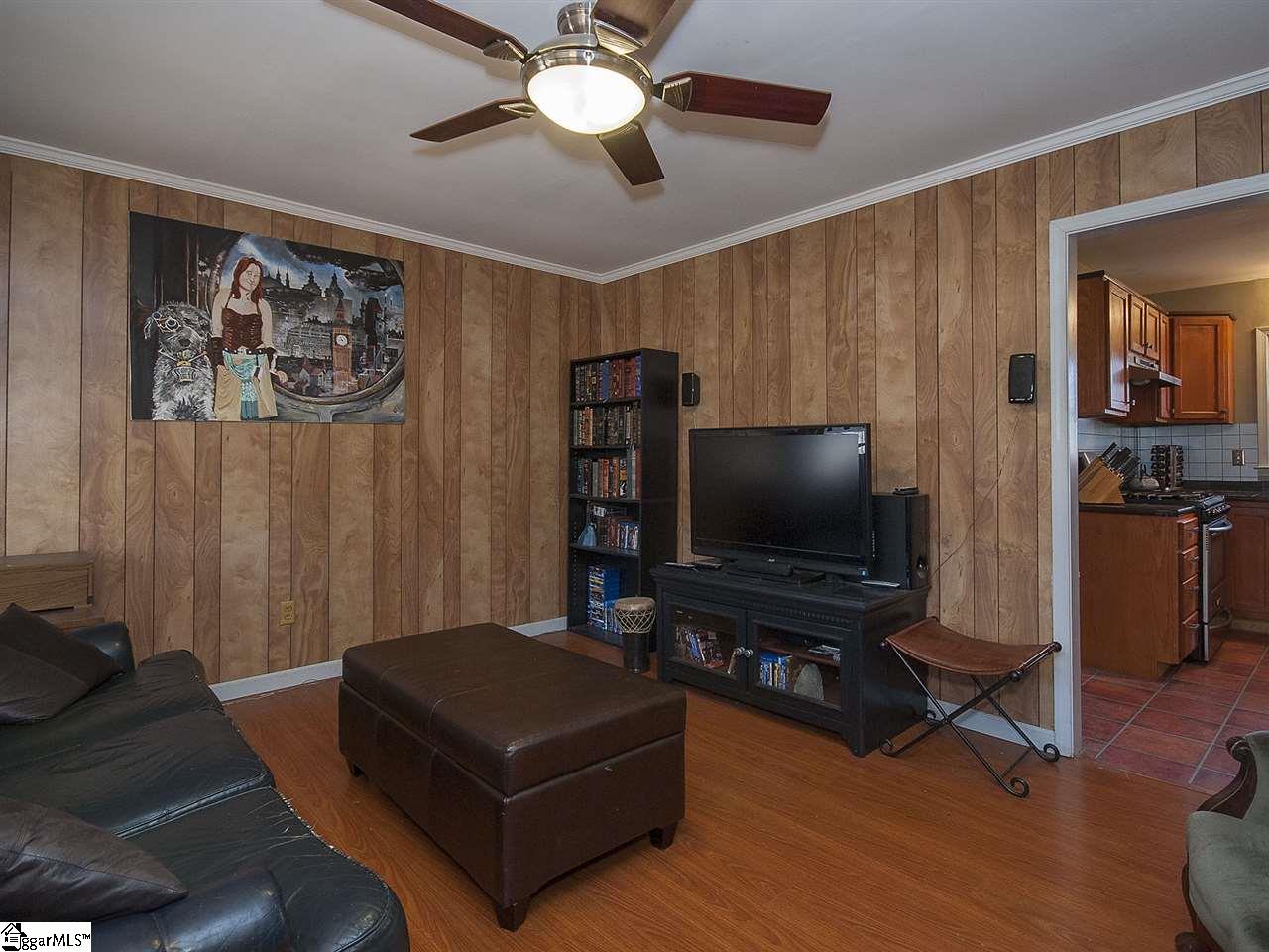 129 Blue Ridge Drive Fountain Inn, SC 29644 - Photo 6 of 22 Gallery Image 6