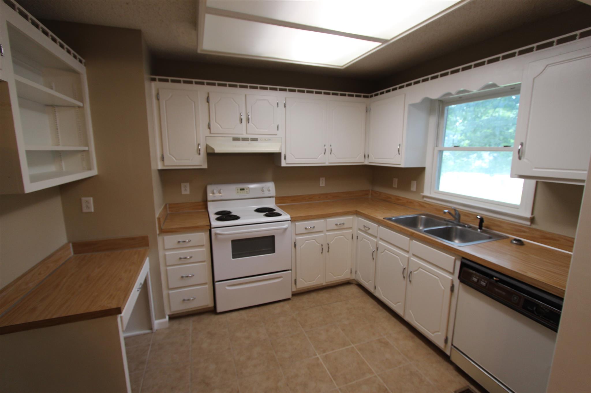 7730 Saundersville Road Mount Juliet, TN 37122 - Photo 9 of 18 Gallery Image 9