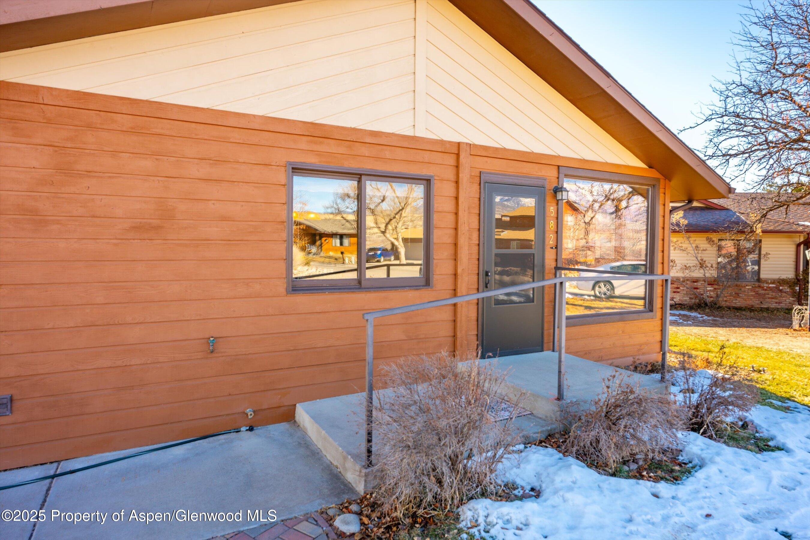 582 Mesa Avenue Rifle, CO 81650 - Photo 4 of 38 05-582MesaAve_25010805