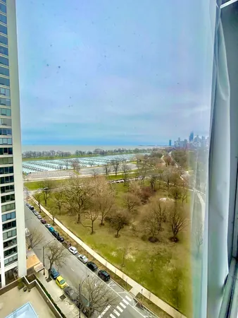 $3,800 | 330 West Diversey Parkway, Unit 1508, Chicago, IL 60657