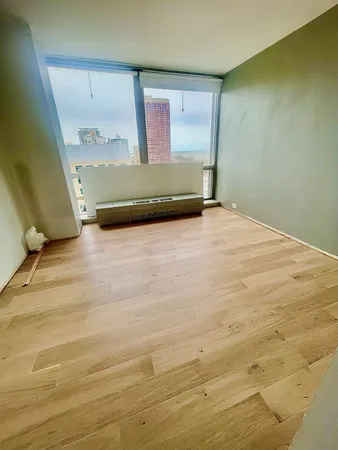 $3,800 | 330 West Diversey Parkway, Unit 1508, Chicago, IL 60657
