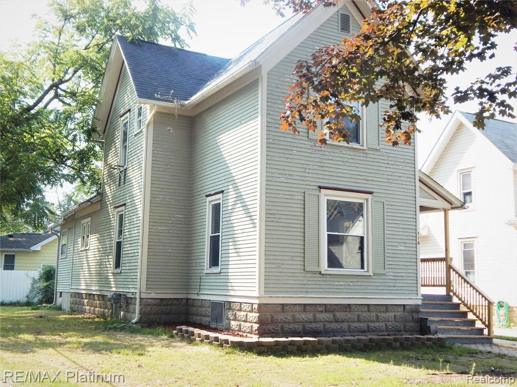 116 Jewett Street Howell, MI 48843 - Photo 2 of 66