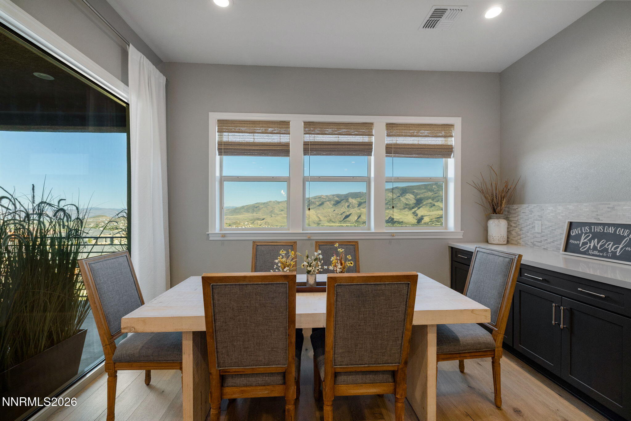9180 Graycliff Lane Reno, NV 89523 - Photo 20 of 43 74-web-or-mls-9180 Graycliff-55