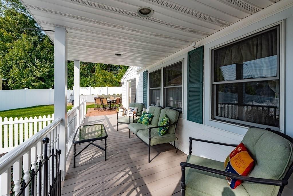 38 Seaver Road Weymouth, MA 02189 - Photo 8 of 41 Gallery Image 8