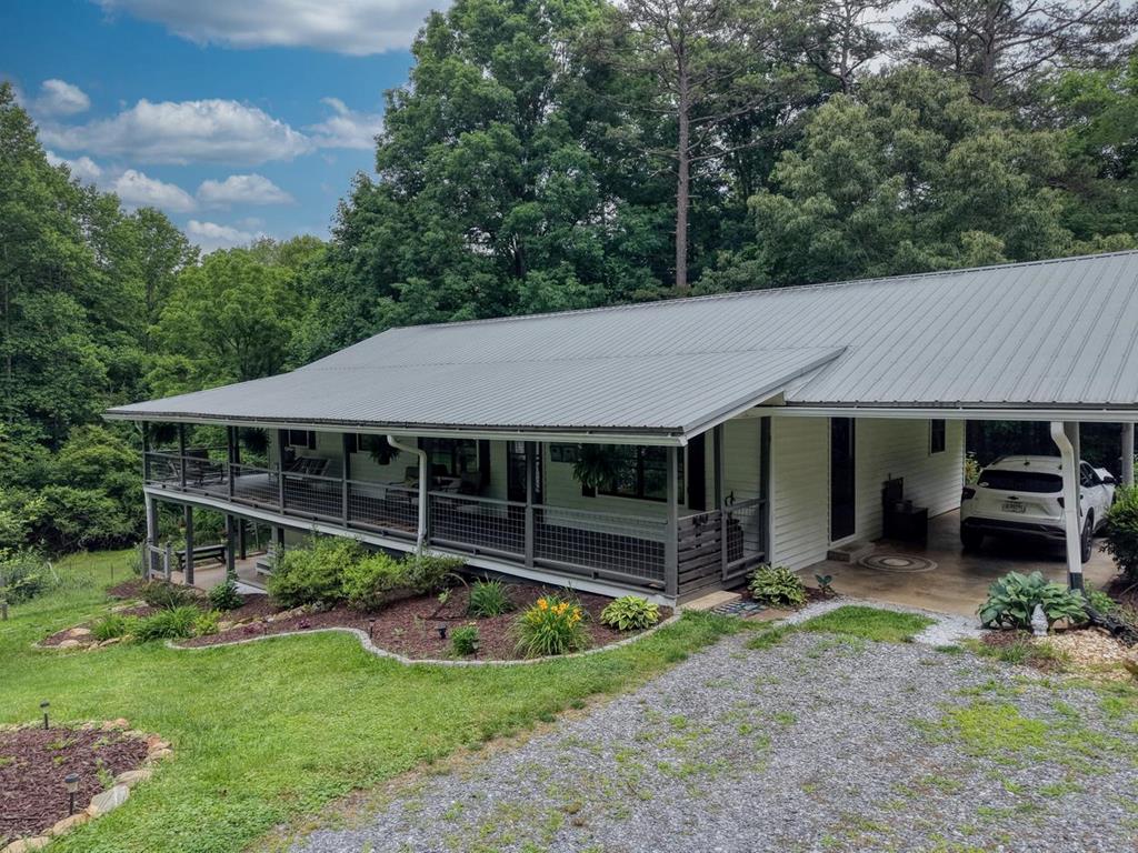 399 Pack Creek Road Blue Ridge, GA 30513 - Photo 3 of 56 Gallery Image 3