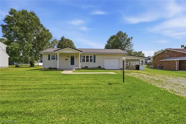 $250,000 | 79 West 5th Street, Frazeysburg, OH 43822