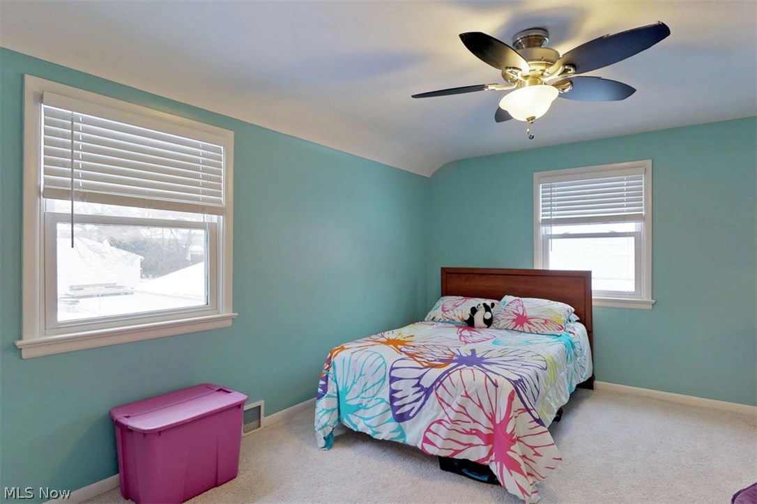 1559 Edgefield Road Lyndhurst, OH 44124 - Photo 22 of 29
