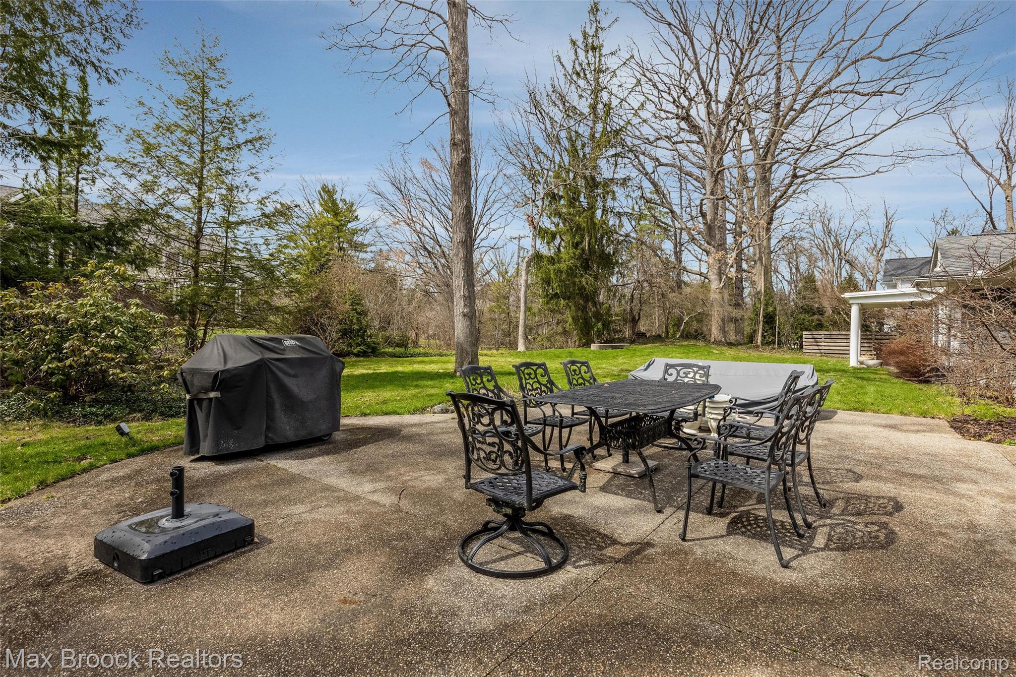 3797 South Darlington Road Bloomfield Hills, MI 48301 - Photo 56 of 63 Rear terrace