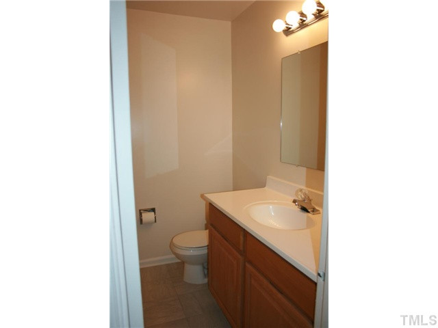 643 Rippling Stream Road Durham, NC 27704 - Photo 10 of 11 Photo 10