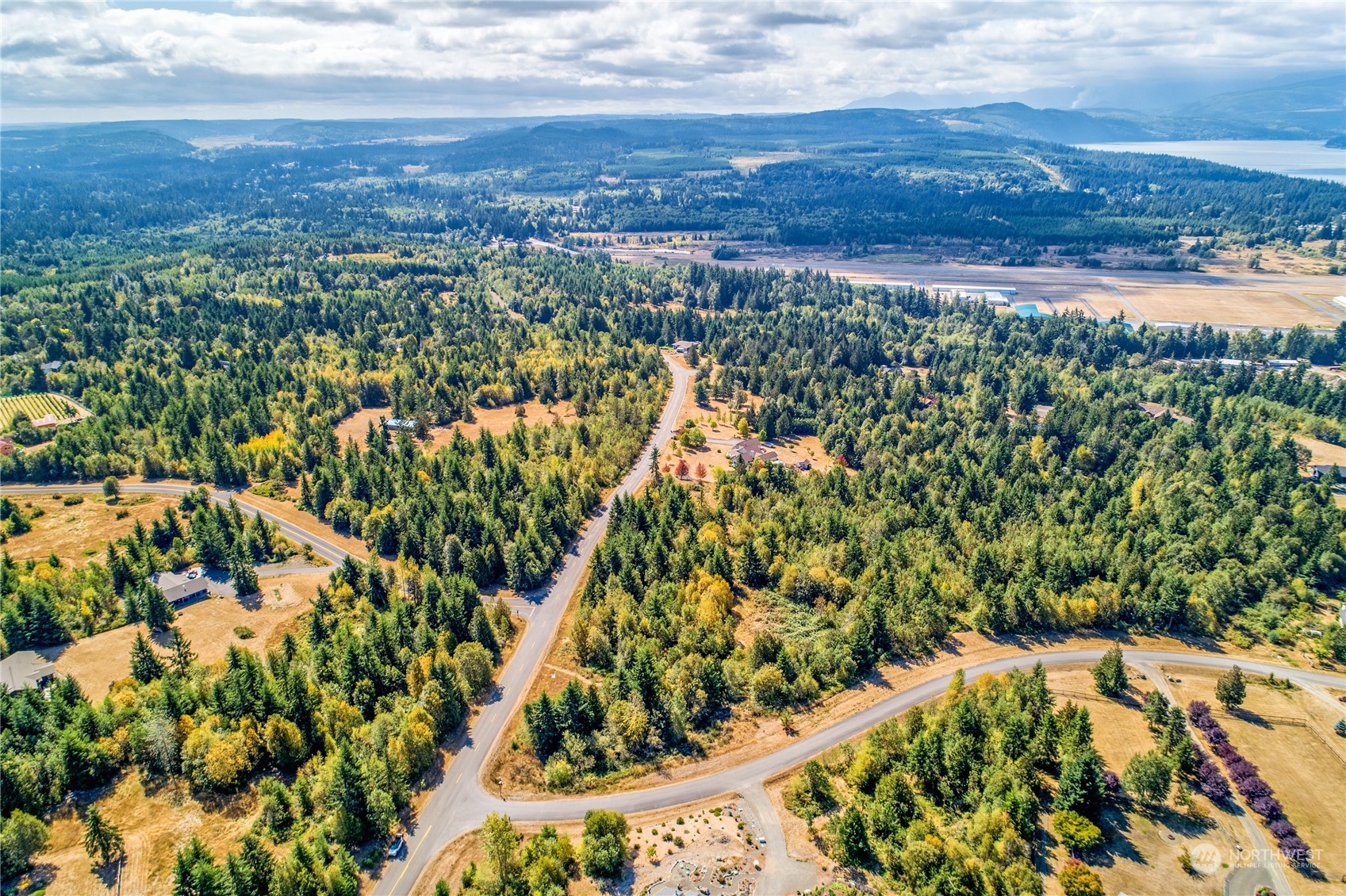45 Quail Ridge Court Port Townsend, WA 98368 - Photo 16 of 18 a view of a city