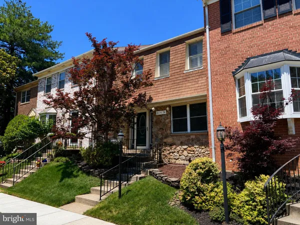 $750,000 | 8174 Electric Avenue, Vienna, VA 22182
