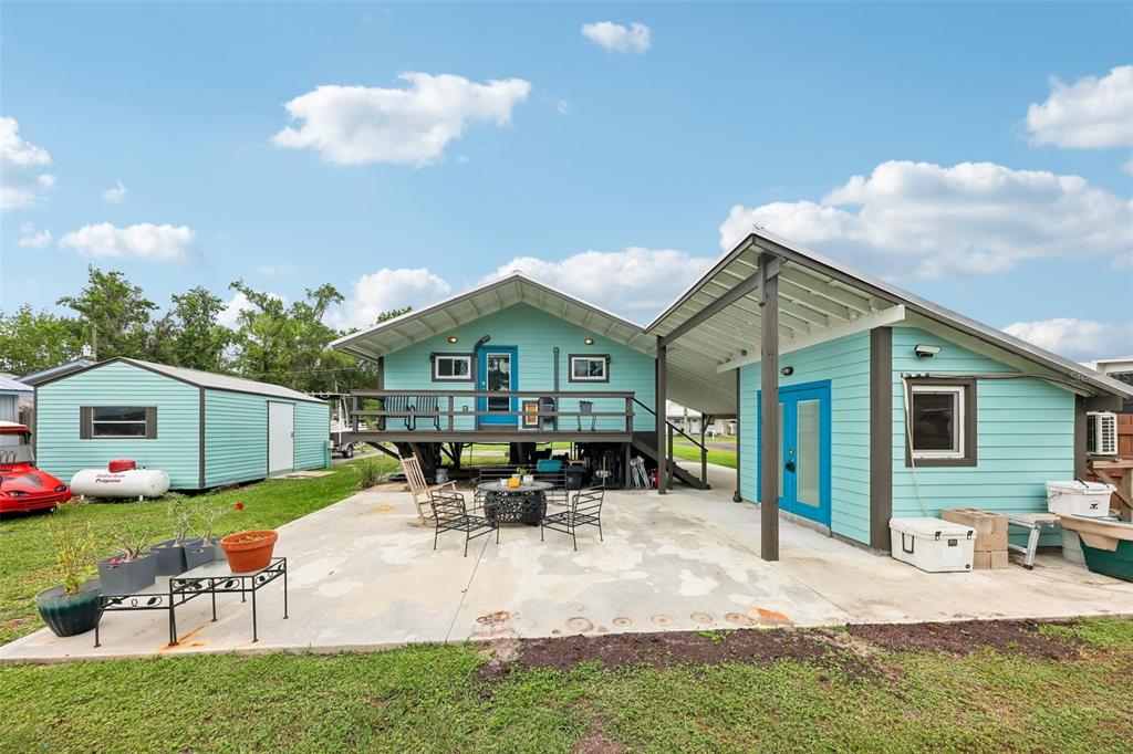 24521 Snail Road Astor, FL 32102 - Photo 1 of 57