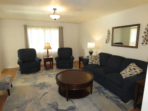 $309,900 | 243 37th Avenue, East Moline, IL 61244
