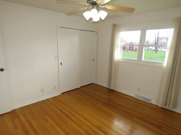 $309,900 | 243 37th Avenue, East Moline, IL 61244