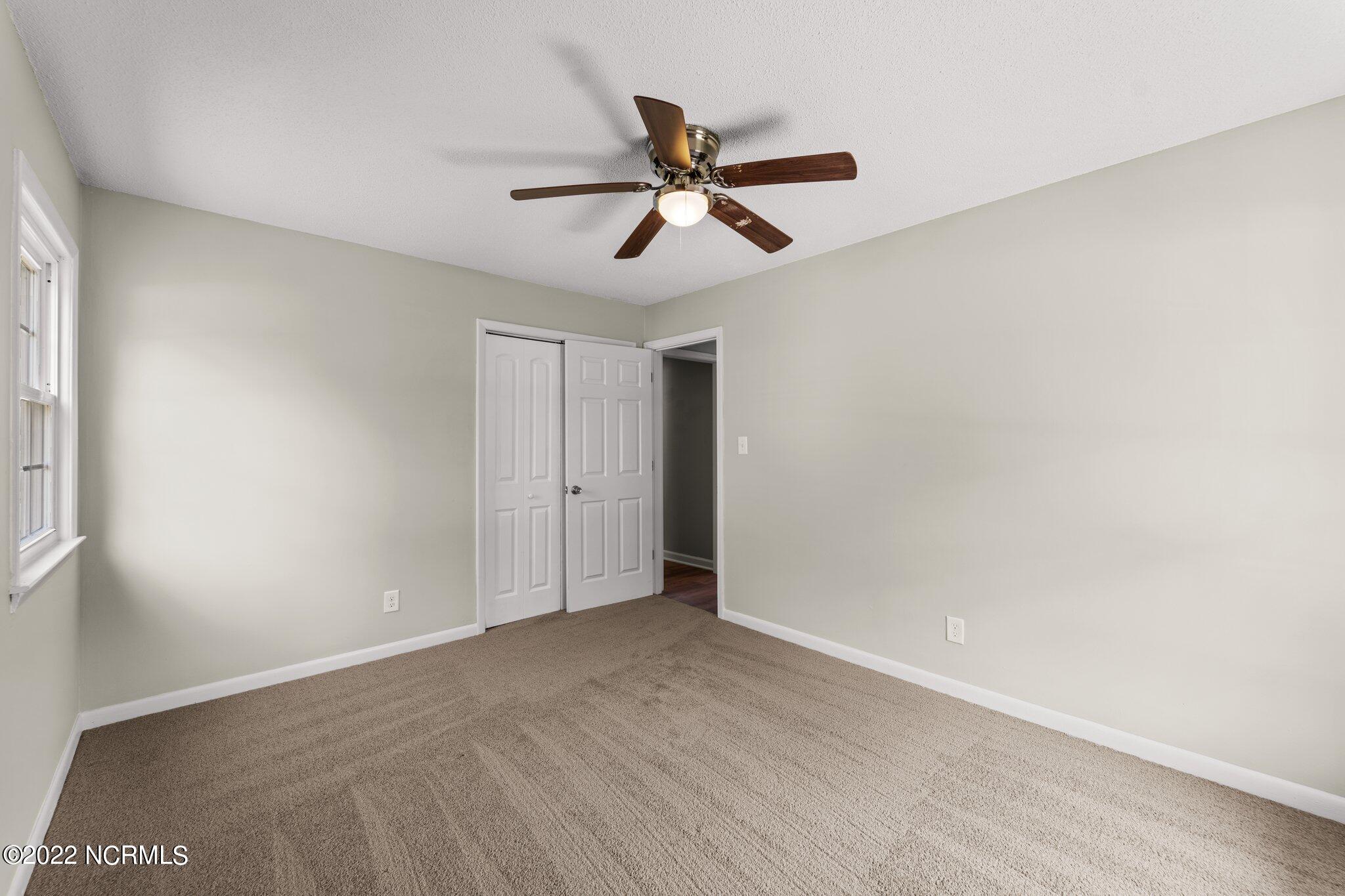 211 Pine Dale Road Havelock, NC 28532 - Photo 17 of 23 26-web-or-mls-A1C00067