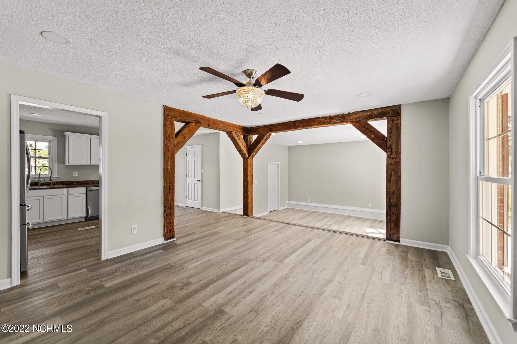 211 Pine Dale Road Havelock, NC 28532 - Photo 2 of 23 12-web-or-mls-A1C00019