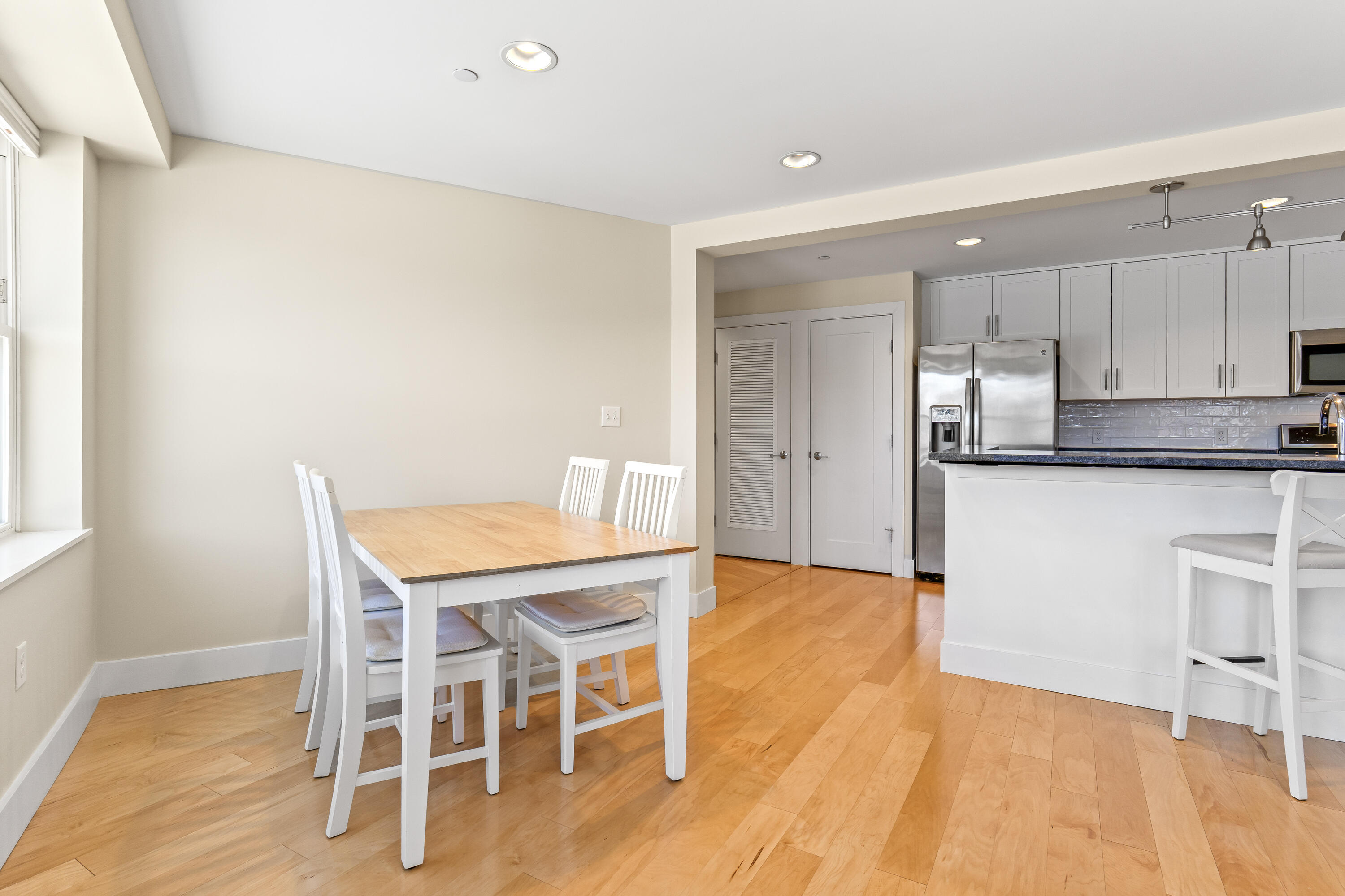 25 High Street, Unit 415 Portland, ME 04101 - Photo 12 of 50 25 High St #415_117