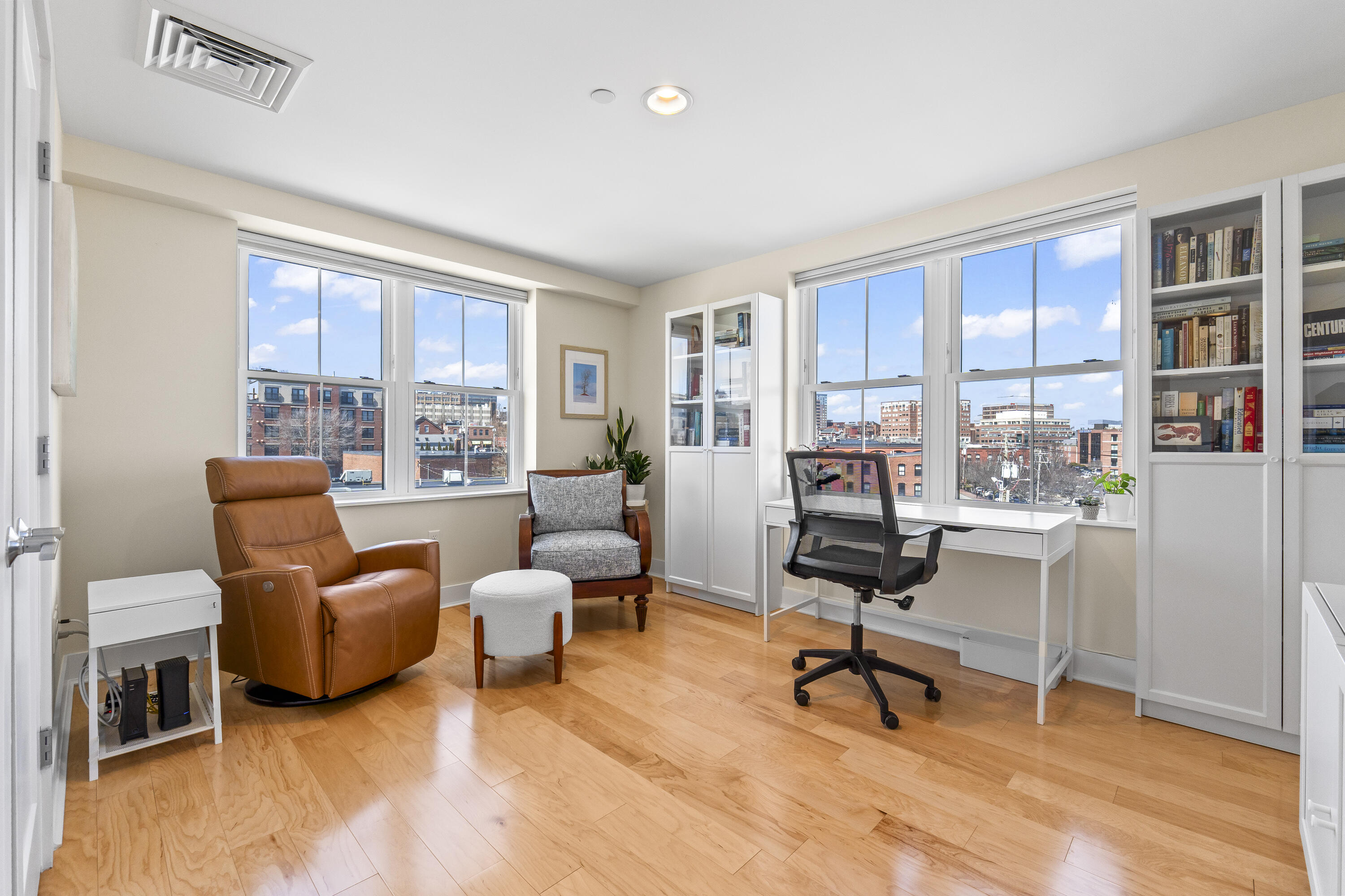 25 High Street, Unit 415 Portland, ME 04101 - Photo 27 of 50 25 High St #415_132