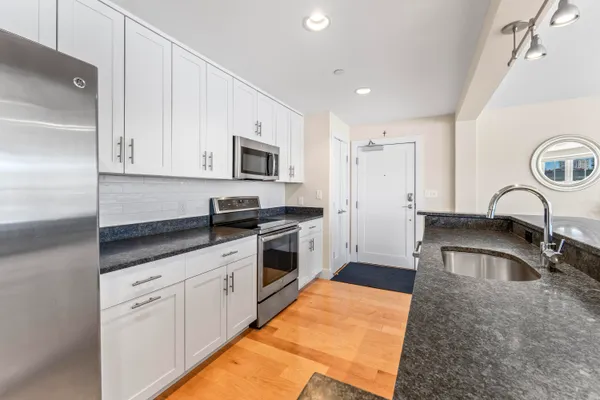 $879,000 | 25 High Street, Unit 415, Portland, ME 04101