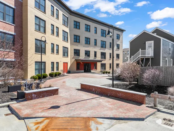 $879,000 | 25 High Street, Unit 415, Portland, ME 04101