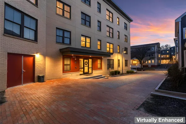 $879,000 | 25 High Street, Unit 415, Portland, ME 04101