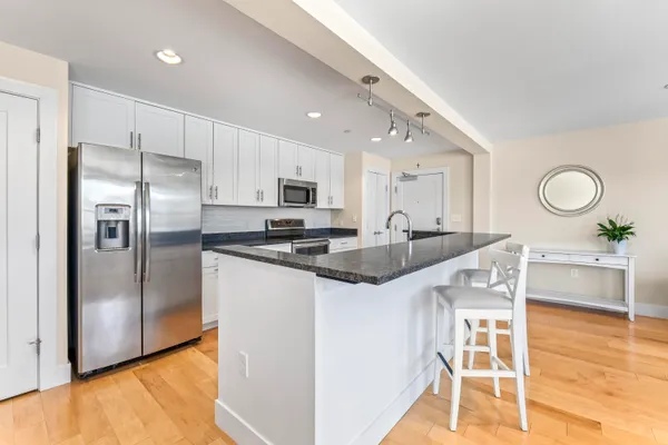 $879,000 | 25 High Street, Unit 415, Portland, ME 04101