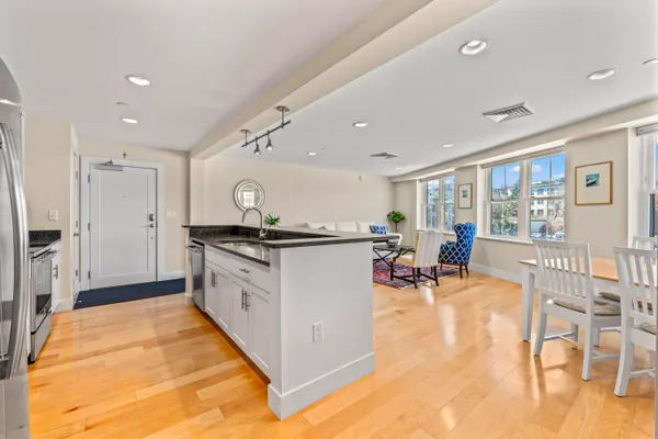 $879,000 | 25 High Street, Unit 415, Portland, ME 04101