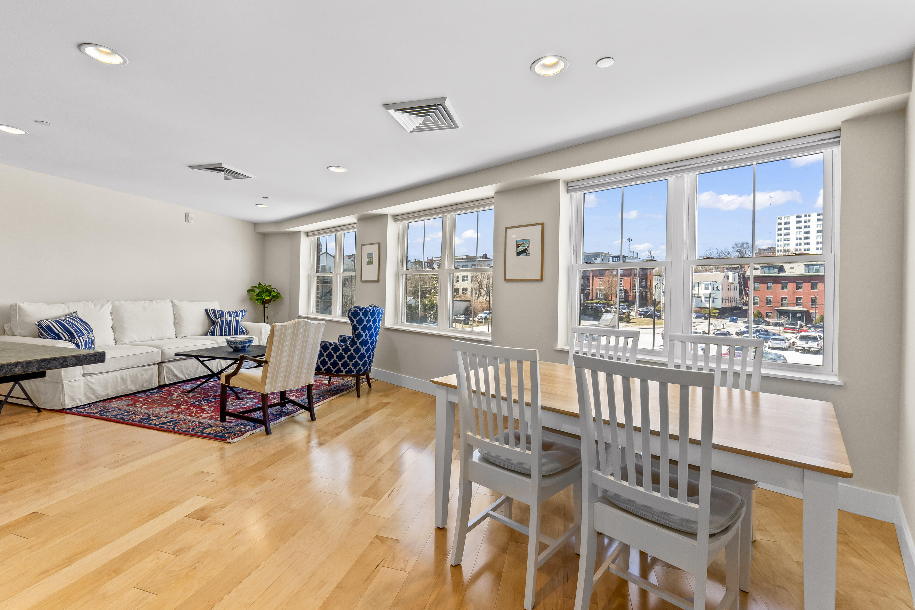 25 High Street, Unit 415 Portland, ME 04101 - Photo 8 of 50 25 High St #415_113