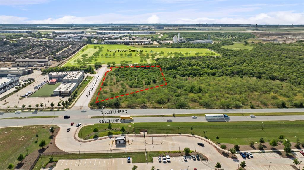 5200 North Belt Line Road Irving, TX 75038 - Photo 33 of 40 a view of a swimming pool and a lake