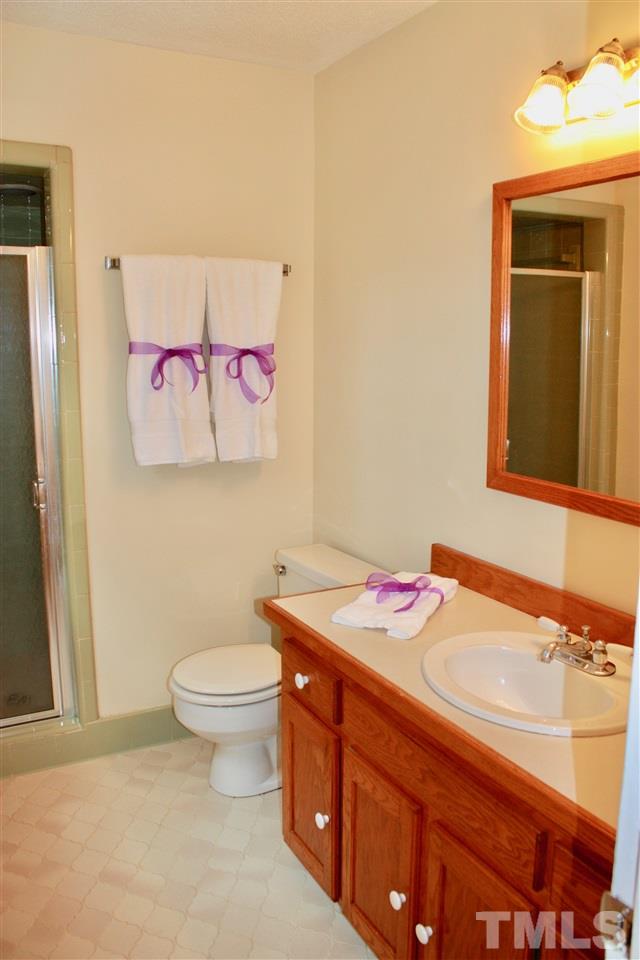 1009 Pebblebrook Drive Raleigh, NC 27609 - Photo 23 of 25