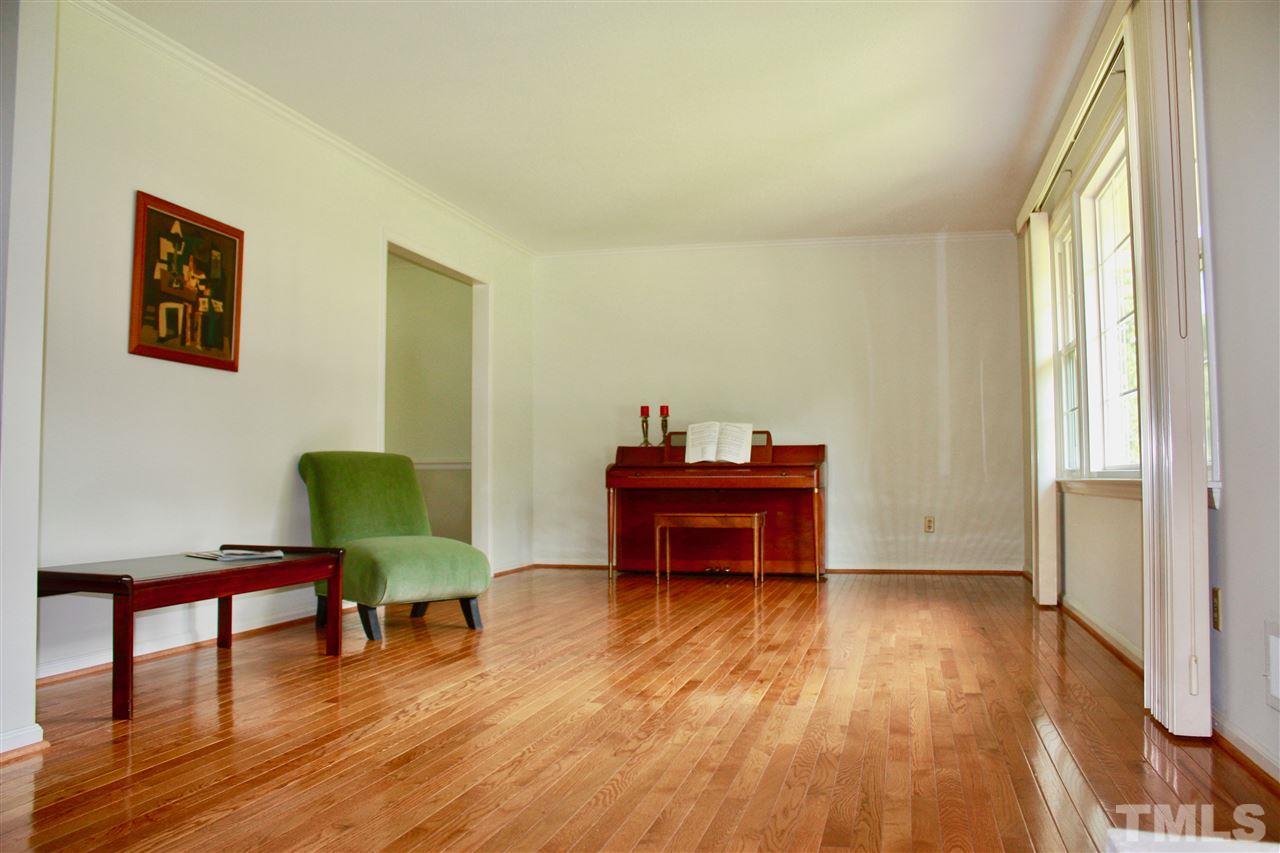 1009 Pebblebrook Drive Raleigh, NC 27609 - Photo 9 of 25