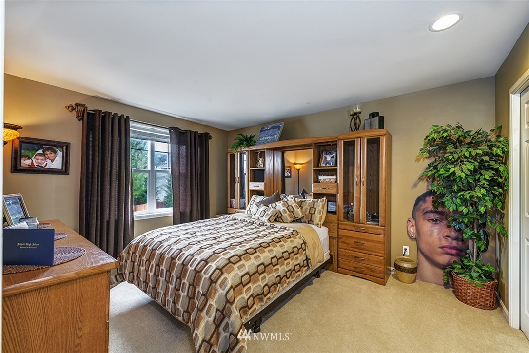20717 40th Drive Southeast Bothell, WA 98021 - Photo 14 of 24