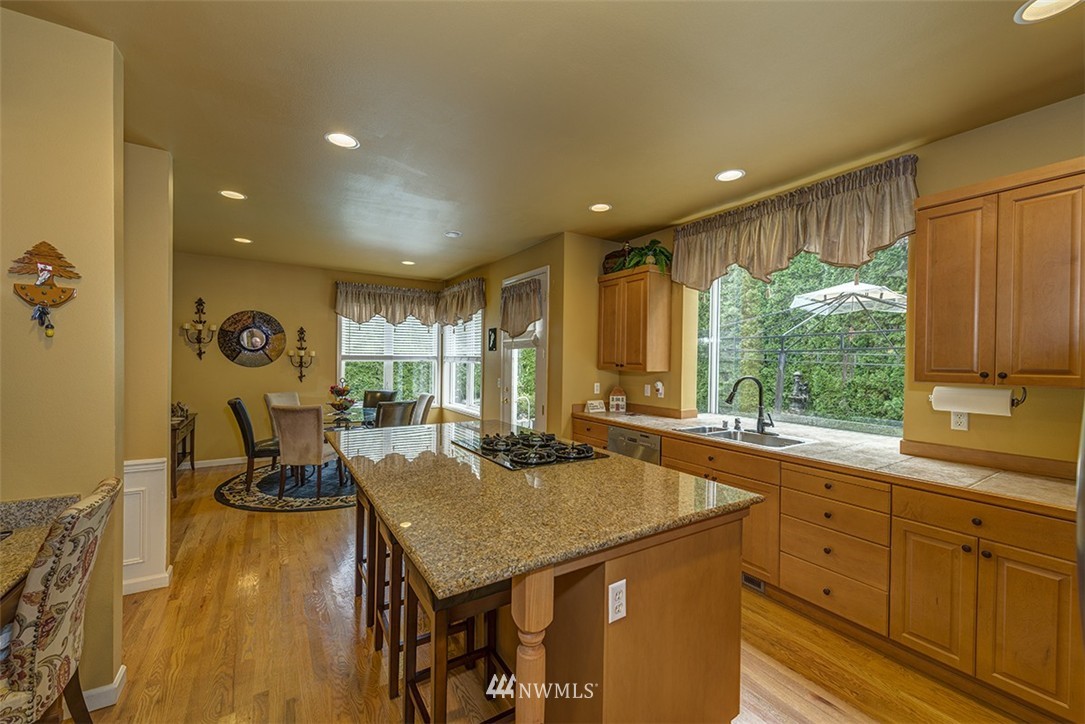 20717 40th Drive Southeast Bothell, WA 98021 - Photo 8 of 24