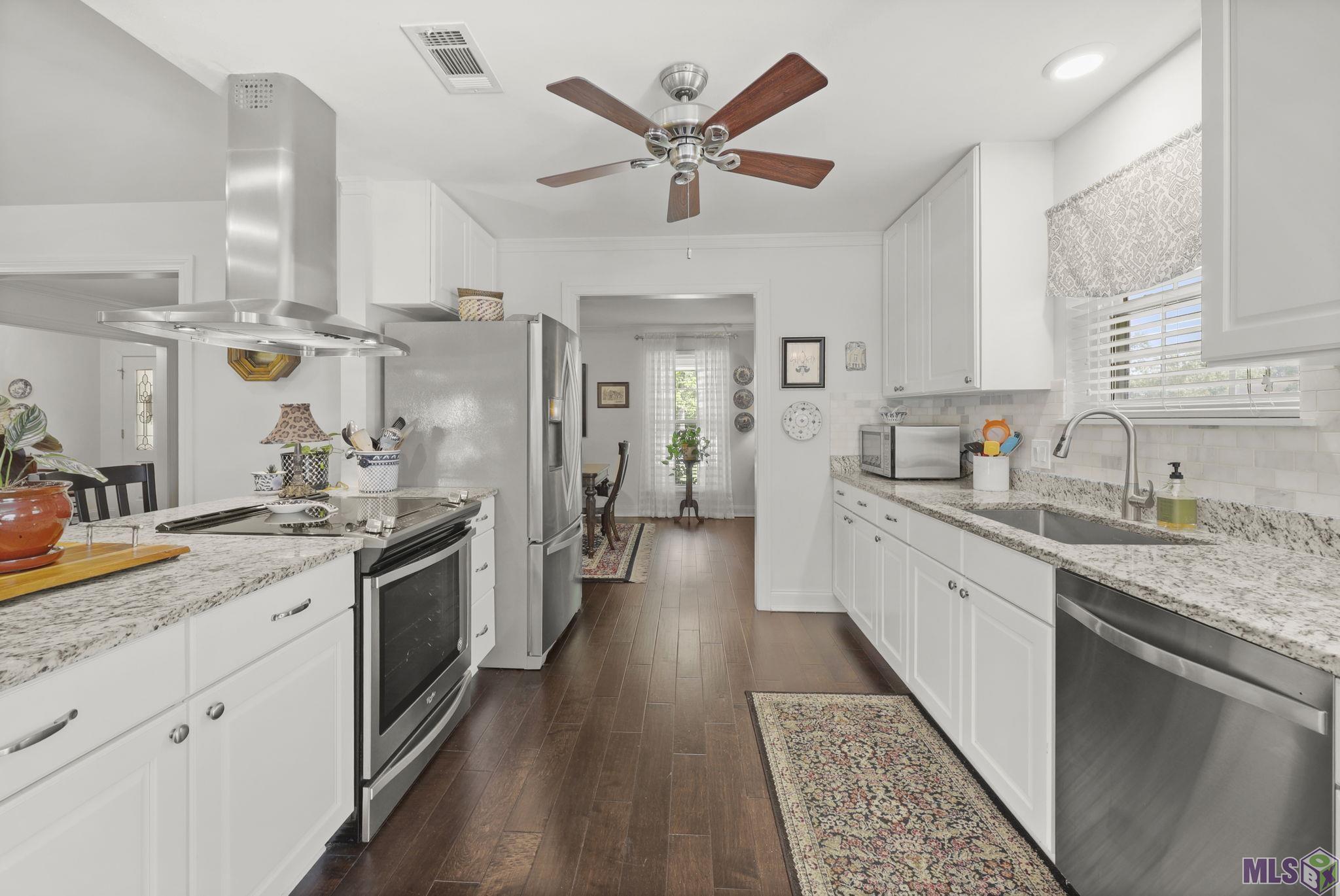 12652 Warwick Avenue Baton Rouge, LA 70815 - Photo 10 of 28