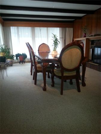 61 Haverhill Road Amesbury, MA 01913 - Photo 5 of 16 a dining room with furniture and a window