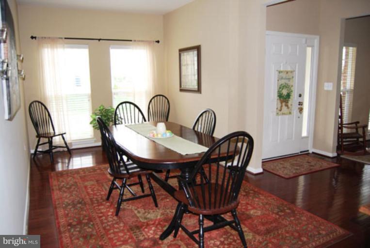 504 Woodrow Road Winchester, VA 22602 - Photo 9 of 17 Dining Room