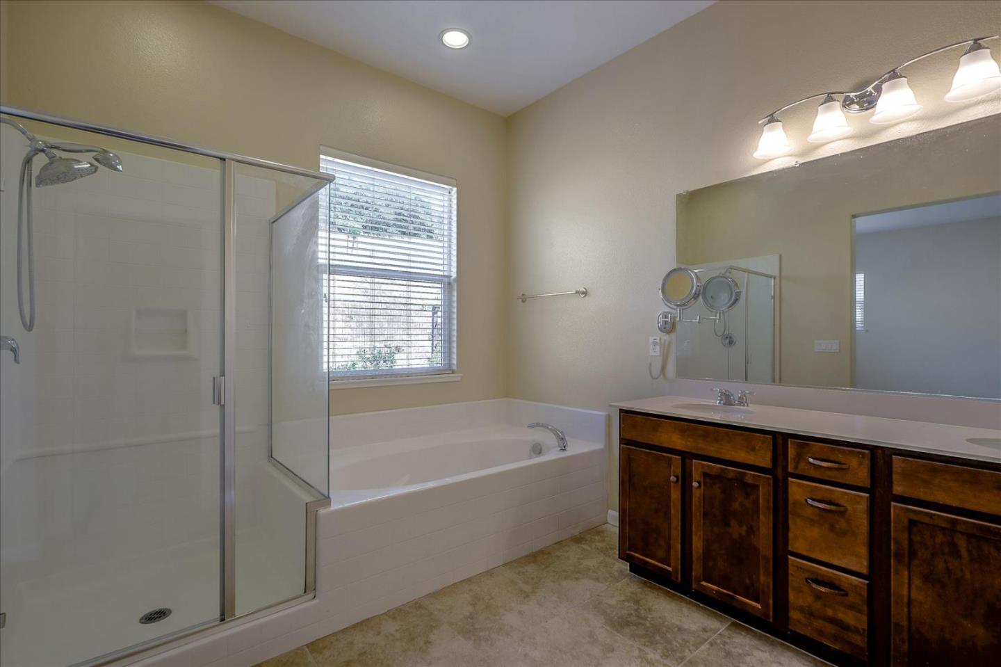 2028 Privet Way Santa Rosa, CA 95404 - Photo 33 of 44 Gallery Image 33