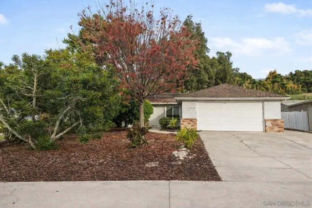 $849,000 | 9737 Roe Drive, Santee, CA 92071